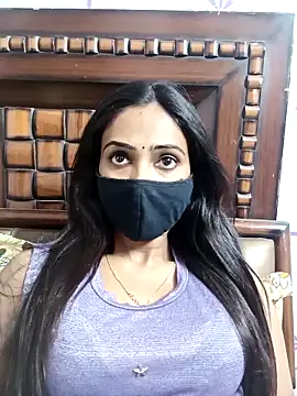 Yours-Bebo online show from April 3, 8:45 am