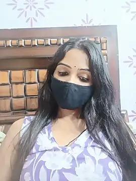 Snapshot of Yours-Bebo chatting on July 3, 8:32 am Yours-Bebo online show from July 3, 8:32 am