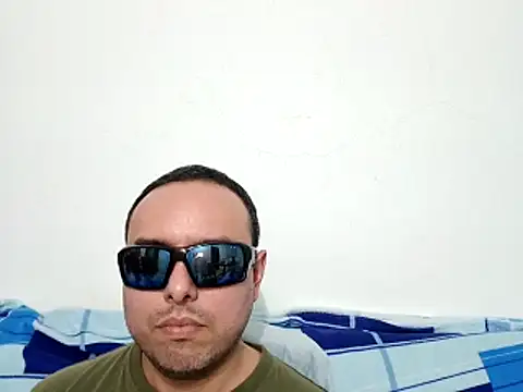 ElSunEagle online show from April 11, 3:00 am