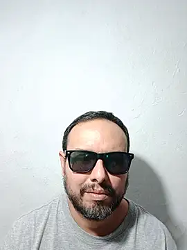 ElSunEagle online show from August 2, 4:11 am