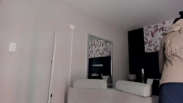 Snapshot of GiselOrtiz chatting on June 1, 11:01 am GiselOrtiz online show from June 1, 11:01 am