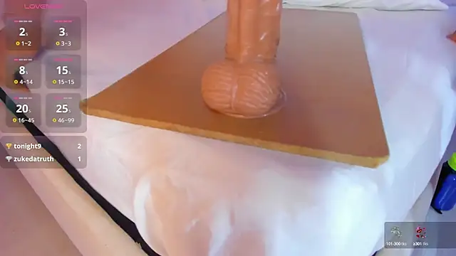 megan woll online show from March 1, 8:53 pm