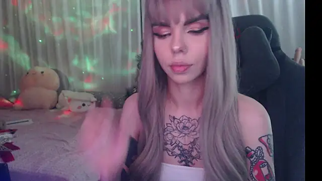 Kerry Kirk online show from December 22, 11:09 pm