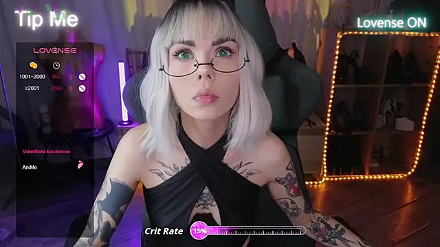 Kerry Kirk online show from October 18, 8:31 pm