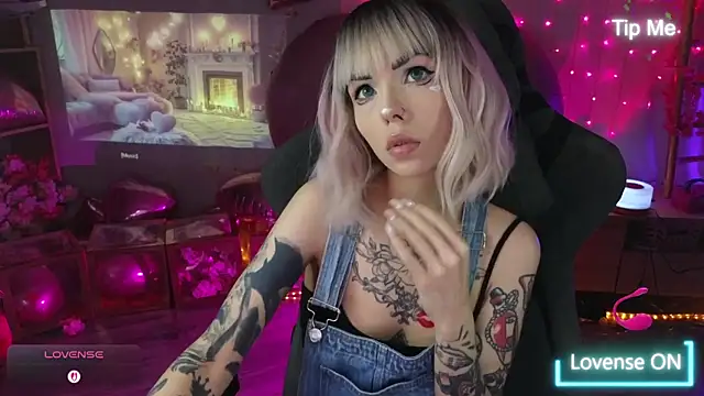 Kerry Kirk online show from February 10, 9:52 pm