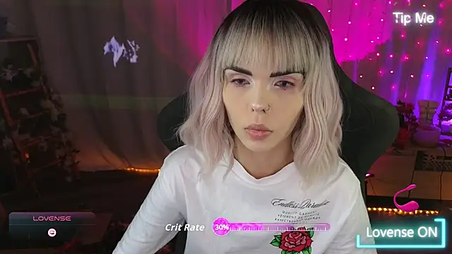 Kerry Kirk online show from March 7, 9:01 pm