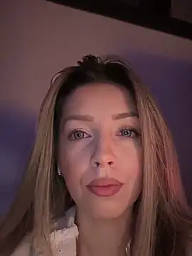 Snapshot of SonyaD_ chatting on December 24, 5:38 am SonyaD online show from December 24, 5:38 am