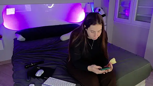 Coco fr online show from March 11, 8:31 am