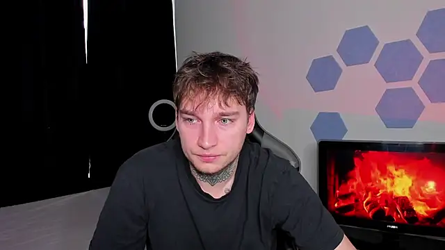 Chris Tyson online show from October 7, 11:18 am