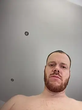 Snapshot of pietpietersen chatting on February 24, 10:03 pm pietpietersen online show from February 24, 10:03 pm