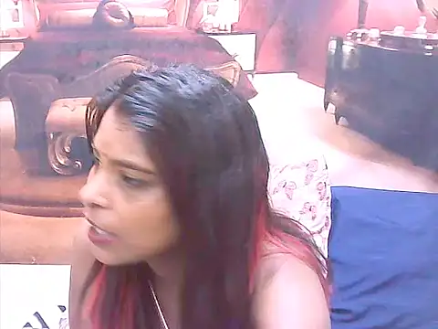 Snapshot of IndianSexyAss chatting on February 18, 9:54 am IndianSexyAss online show from February 18, 9:54 am