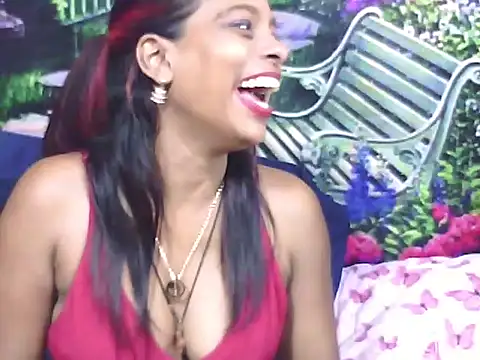 Snapshot of IndianSexyAss chatting on March 18, 6:37 pm IndianSexyAss online show from March 18, 6:37 pm