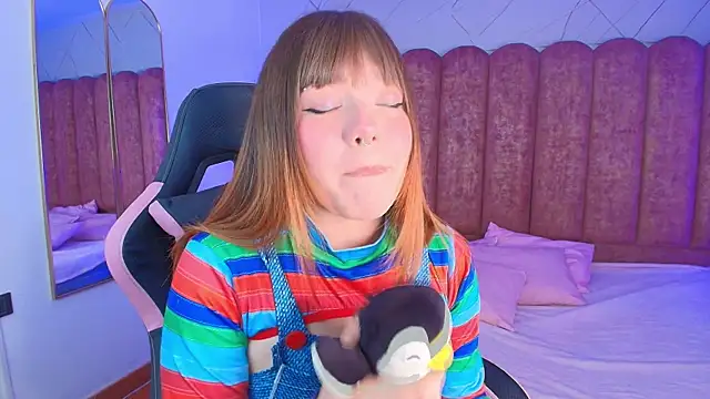 Fluffy Bubble21 online show from April 17, 4:26 am