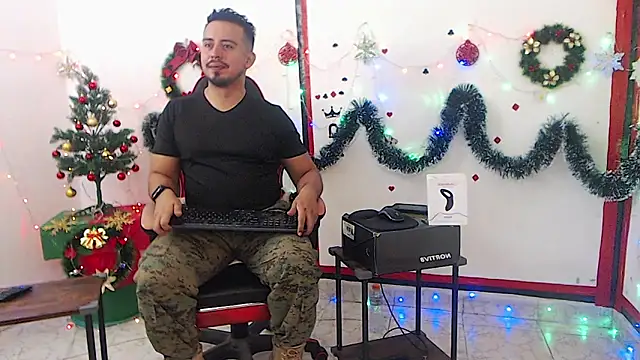 KalethBigDick online show from December 19, 1:40 pm