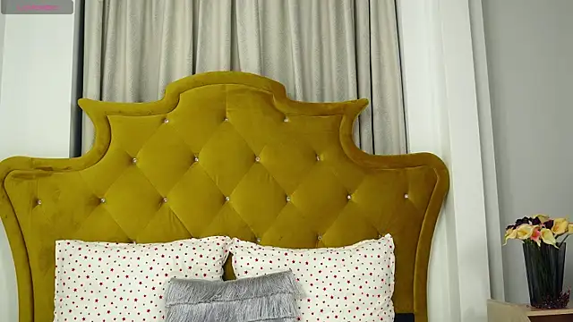 VelmaEvans online show from July 22, 6:32 pm