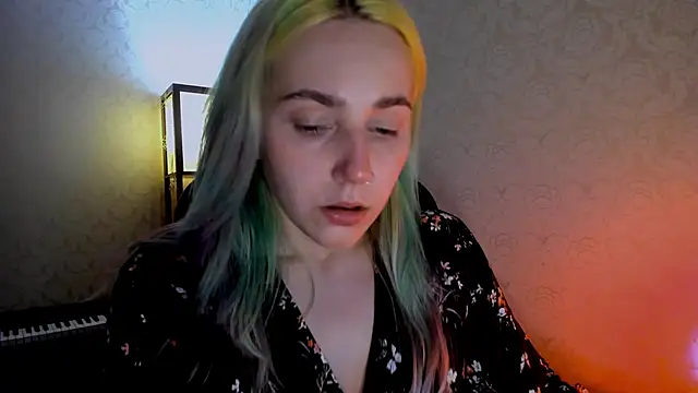 Snapshot of coraline_meow chatting on January 24, 10:21 am coraline meow online show from January 24, 10:21 am