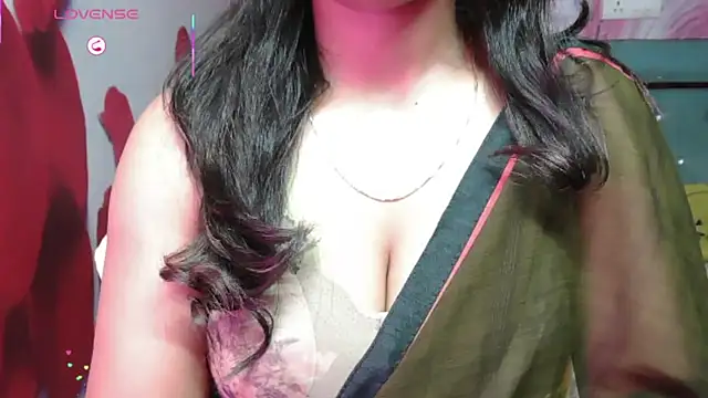 Snapshot of Athena_0 chatting on April 29, 5:06 pm Athena 0 online show from April 29, 5:06 pm