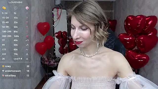 Snapshot of AdrianaSea chatting on February 15, 7:51 am AdrianaSea online show from February 15, 7:51 am