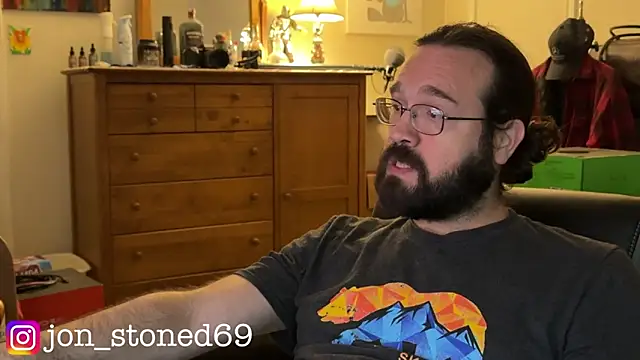 Snapshot of Seraph_De_La_Luna chatting on May 1, 3:16 pm Seraph De La Luna online show from May 1, 3:16 pm