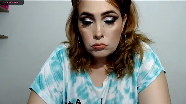 Snapshot of Miss_Agatha chatting on March 4, 1:55 am Miss Agatha online show from March 4, 1:55 am