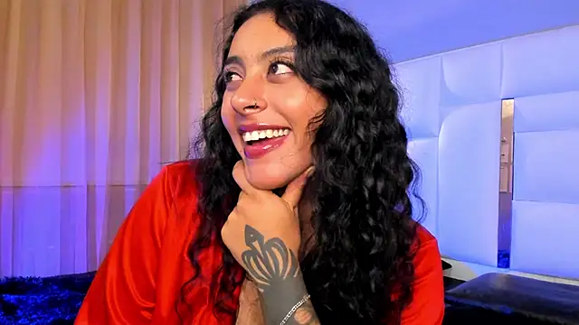 Snapshot of magic_marg chatting on March 6, 1:48 am magic marg online show from March 6, 1:48 am