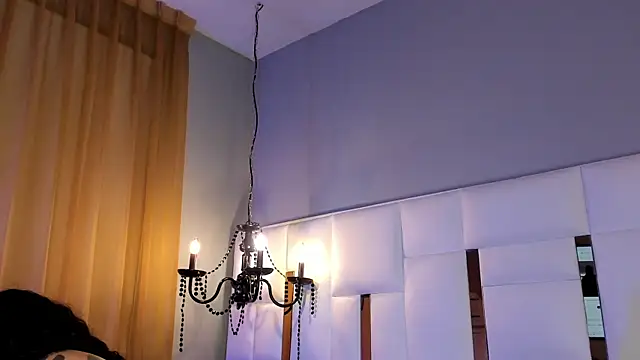 Snapshot of magic_marg chatting on March 12, 12:42 am magic marg online show from March 12, 12:42 am