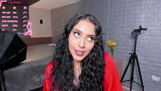 Snapshot of magic_marg chatting on October 3, 8:50 pm magic marg online show from October 3, 8:50 pm