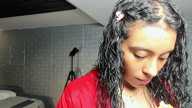 Snapshot of magic_marg chatting on October 8, 8:28 pm magic marg online show from October 8, 8:28 pm