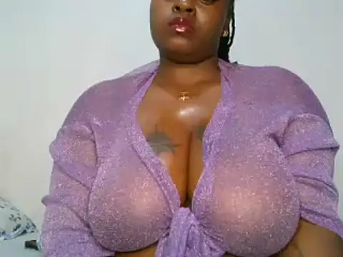 t-QueenSlyy online show from January 13, 6:49 pm