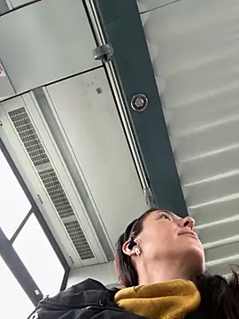 eveangelll online show from November 12, 8:04 am