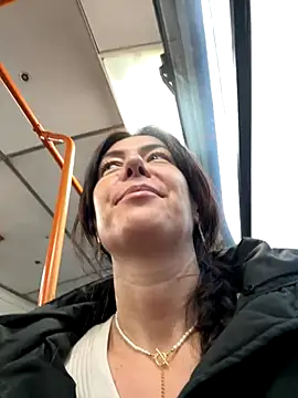 eveangelll online show from November 13, 5:17 am