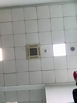 eveangelll online show from April 9, 4:45 am