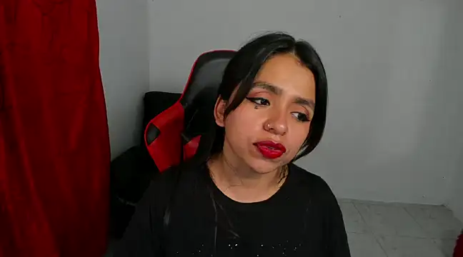 Snapshot of cory_rose chatting on February 5, 4:16 am cory rose online show from February 5, 4:16 am