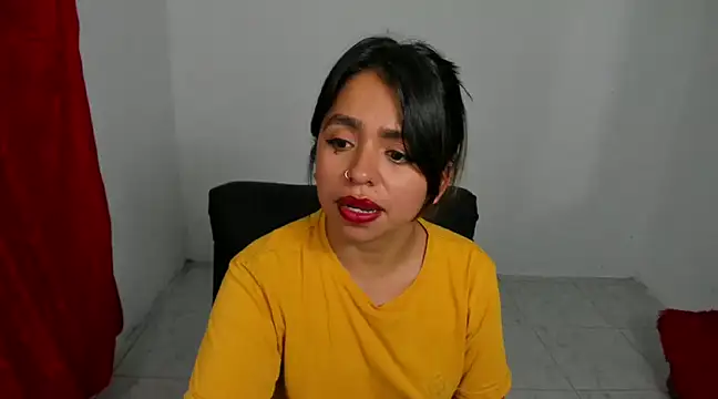 Snapshot of cory_rose chatting on February 8, 4:25 am cory rose online show from February 8, 4:25 am