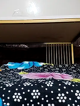 pearl7979 online show from February 12, 9:54 pm