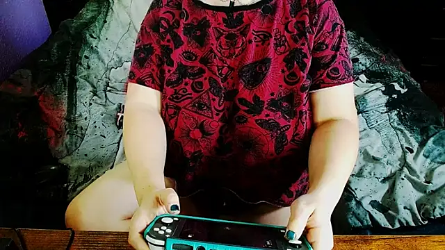 Chloenightmare online show from April 10, 6:40 am