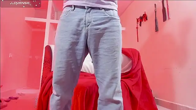 AlejoKhalifa  online show from March 22, 12:14 am