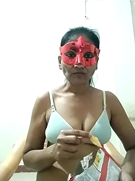 Snapshot of sunita6009 chatting on November 2, 3:47 pm sunita6009 online show from November 2, 3:47 pm