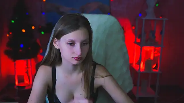 EllaHorton online show from December 5, 12:33 pm