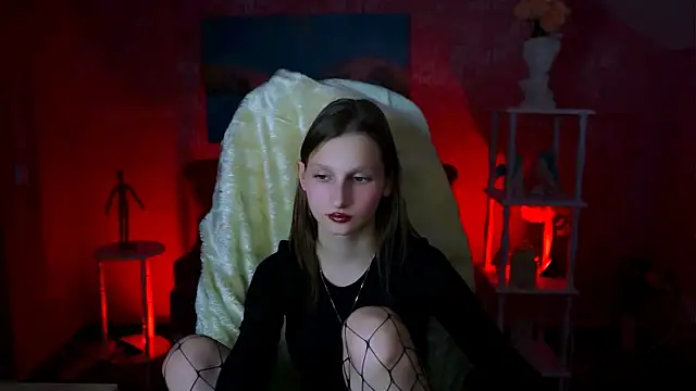 EllaHorton online show from January 29, 6:50 pm