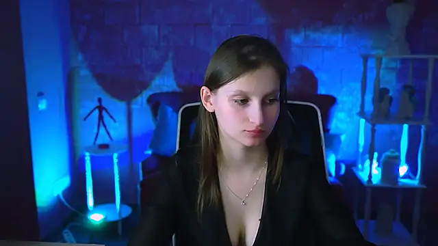 EllaHorton online show from February 21, 12:28 pm