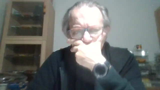 Snapshot of beboadf691 chatting on May 14, 5:31 pm beboadf691 online show from May 14, 5:31 pm