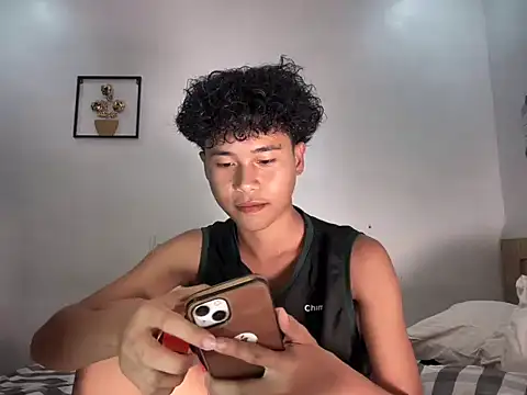 Asiantwink21 online show from January 9, 3:59 pm