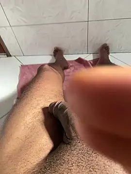 Snapshot of s1437jdjjddjjshbx chatting on December 29, 11:50 am s1437jdjjddjjshbx online show from December 29, 11:50 am