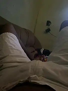 Snapshot of s1437jdjjddjjshbx chatting on January 5, 6:45 pm s1437jdjjddjjshbx online show from January 5, 6:45 pm