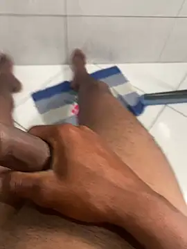 Snapshot of s1437jdjjddjjshbx chatting on February 2, 10:57 am s1437jdjjddjjshbx online show from February 2, 10:57 am