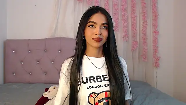 Alleanys Cristal online show from January 18, 3:31 am