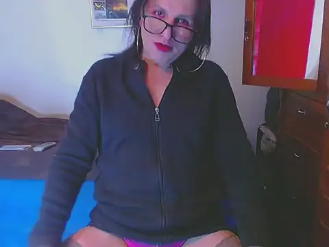 LorenJade online show from March 15, 11:44 pm