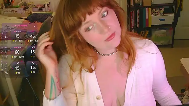 Snapshot of pinkmatter666 chatting on June 10, 6:18 pm pinkmatter666 online show from June 10, 6:18 pm