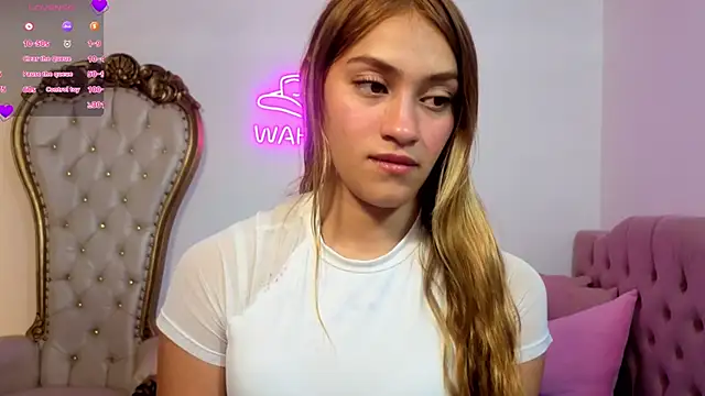 Snapshot of Jenner_tay chatting on June 17, 3:09 am Jenner tay online show from June 17, 3:09 am